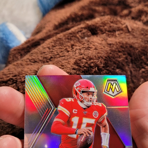 Patrick mahomes silver prizm - Picture 4 of 4